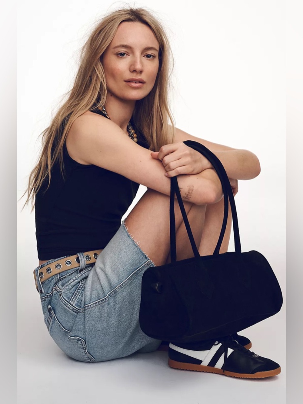 883. FREE PEOPLE Sierra Suede Shoulder Bag in Black NWT $78 - Picture 7 of 7
